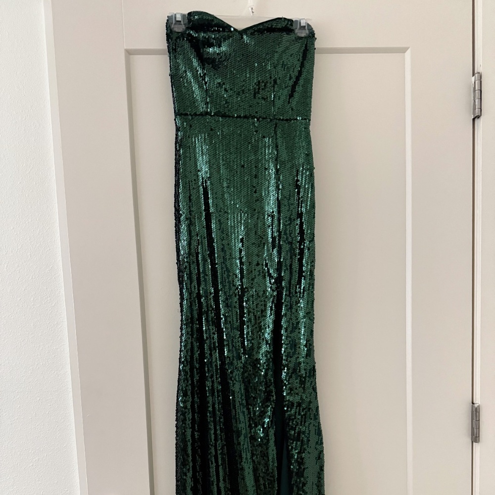 Lulus Strapless green sparkly dress